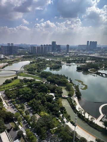 佛山南海利泰皇冠假日酒店