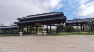 古城公园寻故事 孝文化园拾感动 博物馆涨见识 祥云湾看风景