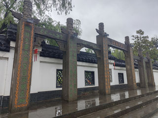 张公洞，遇见亿万年光阴的雕刻