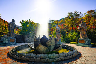 深秋与初冬的完美碰撞!11月旅行地首选济南青铜山大峡谷!