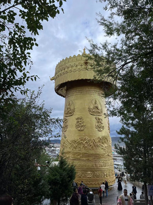 香格里拉,梅里日照金山8天自由行
