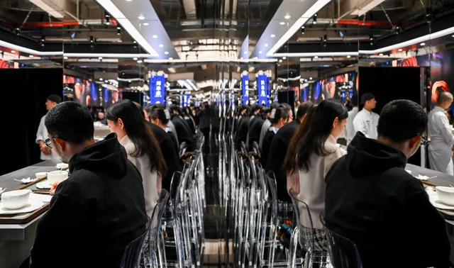 2024马爹利美食剧场:一顿中法i人e人都难忘的年夜饭