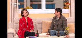 春晚变身时尚盛宴!马丽同款美翻全网，热搜不断!