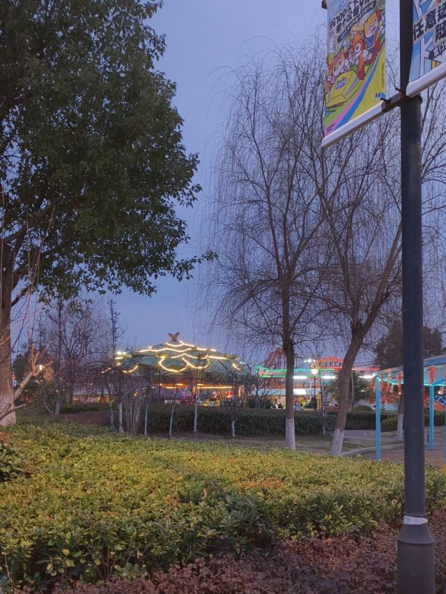 松鼠小镇旅行图片 2