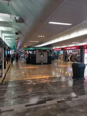 Noleggi auto a Aeroporto Internazionale di Monterrey