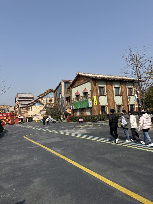 松鼠小镇旅行图片 3