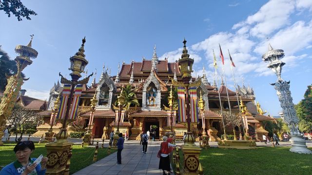 瑞丽市总佛寺旅行图片 1