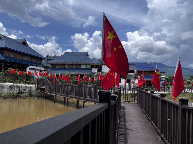 极边第一村龙利景区旅行图片 11