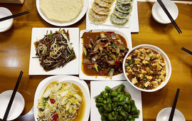 麓耶迦蓝茶餐吧