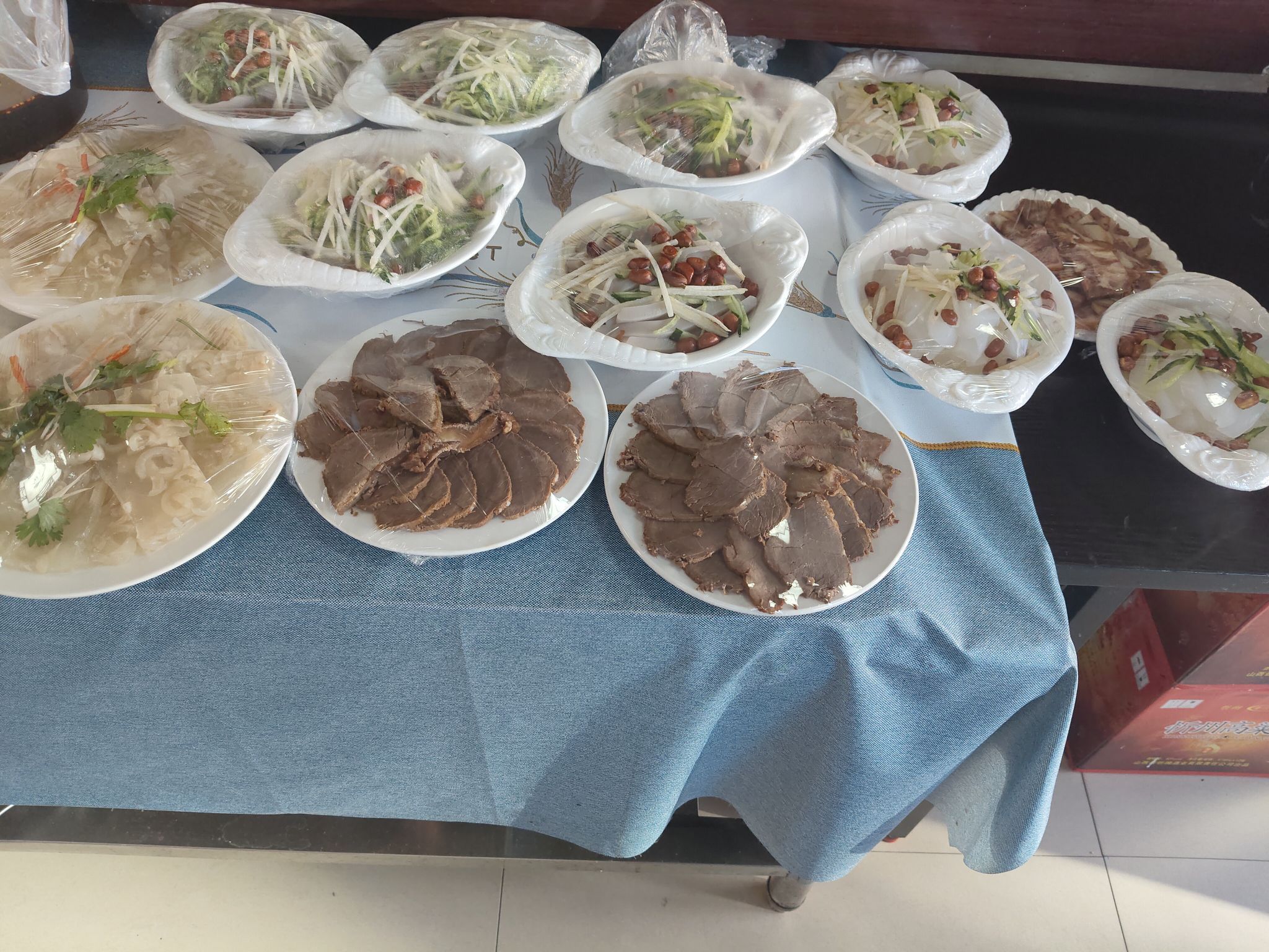 野外田莜面村餐厅图片