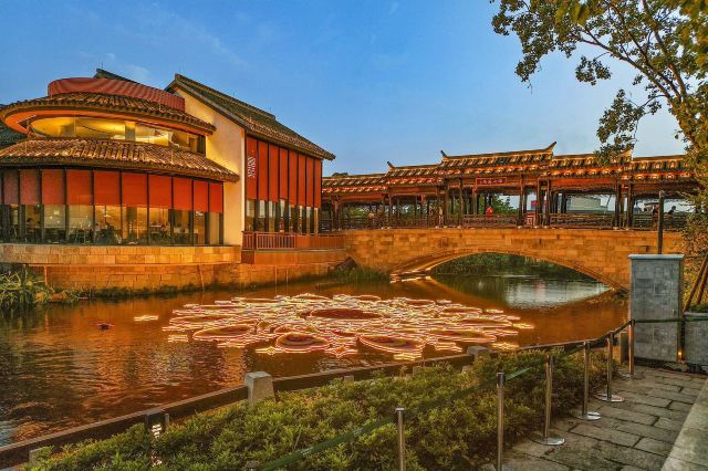 蟠龙天地-烟雨廊桥旅行图片 5