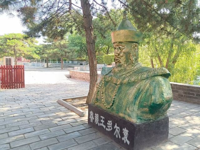普渡寺-三士庙旅行图片 8
