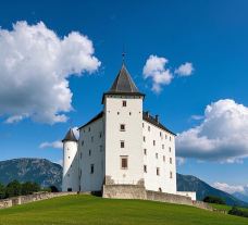 玛格丽城堡-古晋-龚娟（娟子）