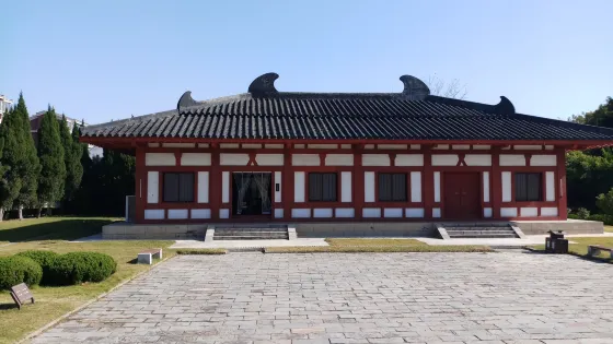 朱然家族墓地