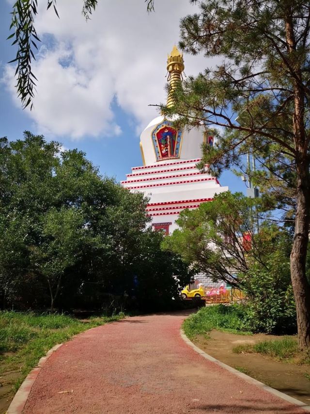 宝尔汗佛塔旅行图片 2