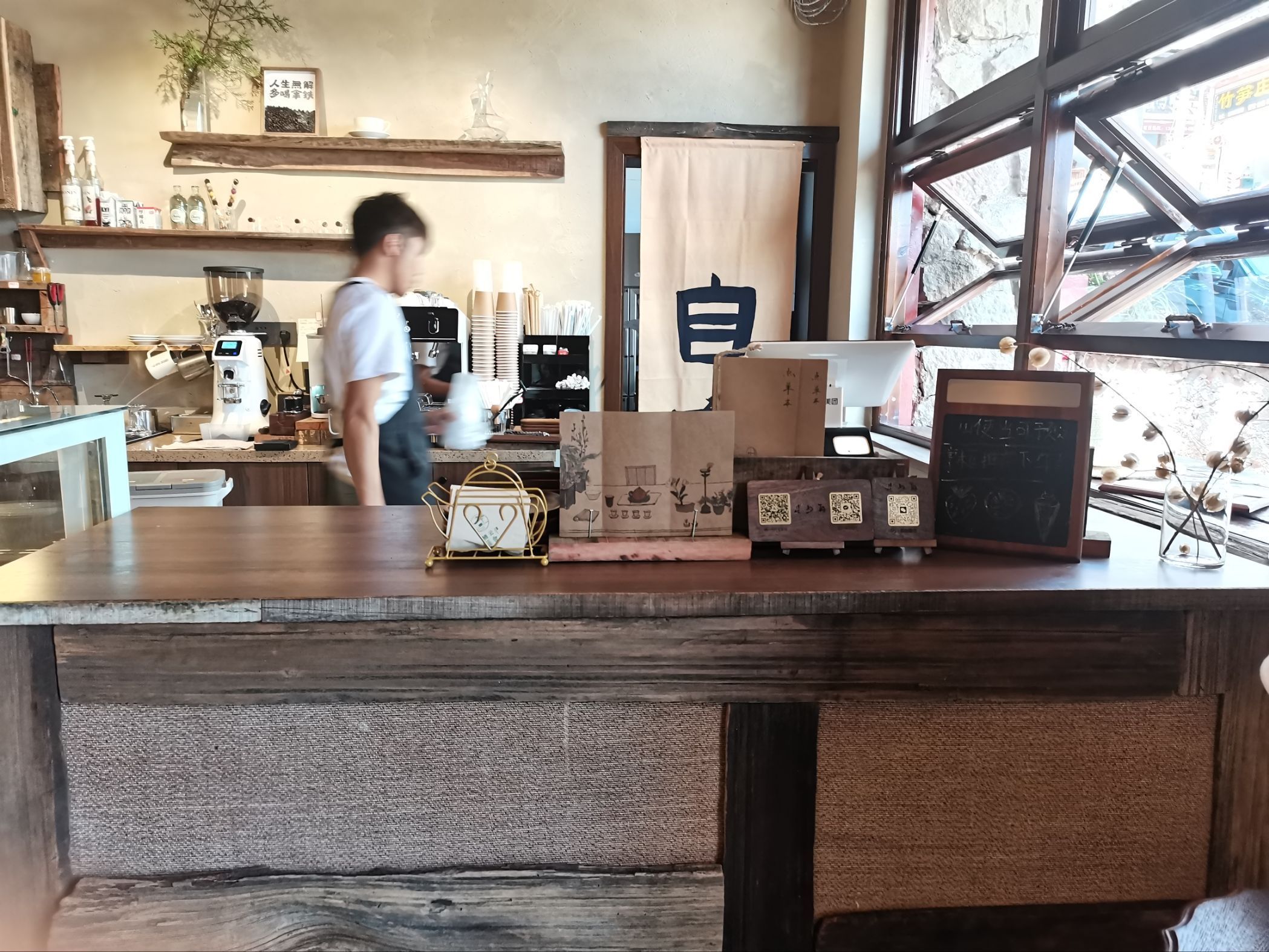 再少咖啡馆