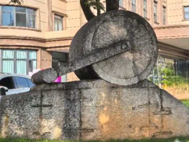 滇缅公路"零"公里纪念碑旅行图片 8