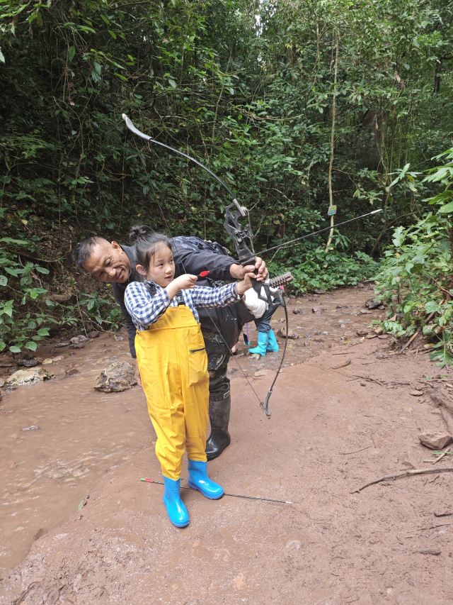 基诺山雨林徒步旅行图片 4