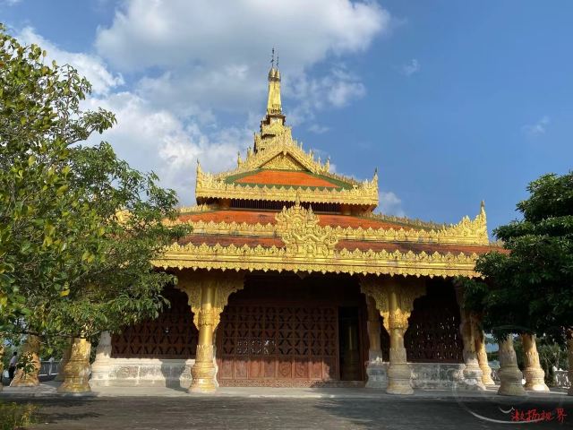 瑞丽市总佛寺旅行图片 8