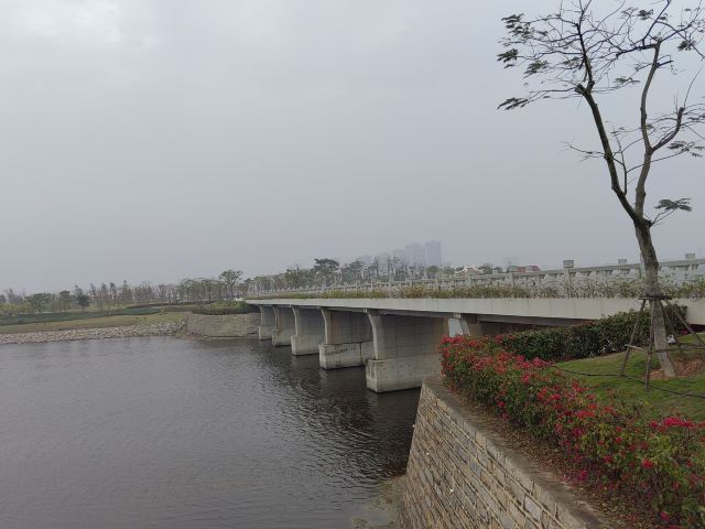马銮湾环湾带状公园旅行图片 2