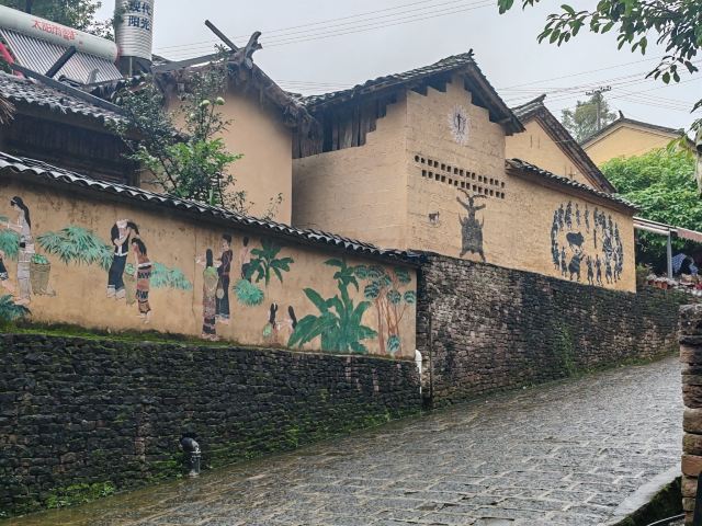 司莫拉佤族村-游览车乘坐区旅行图片 2