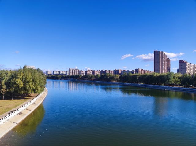 呼和浩特市赛罕区小黑河景观带旅行图片 1