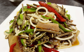 麓耶迦蓝茶餐吧
