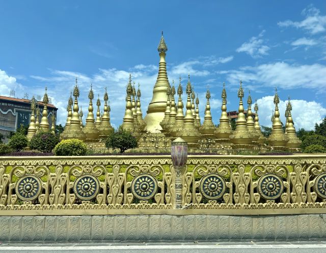 芒市小金塔旅行图片 2