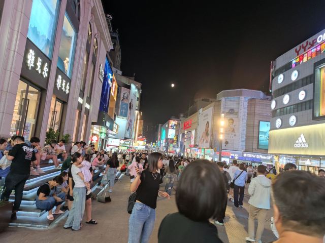 紫阳民宿(台东步行街啤酒街二店)旅行图片 4