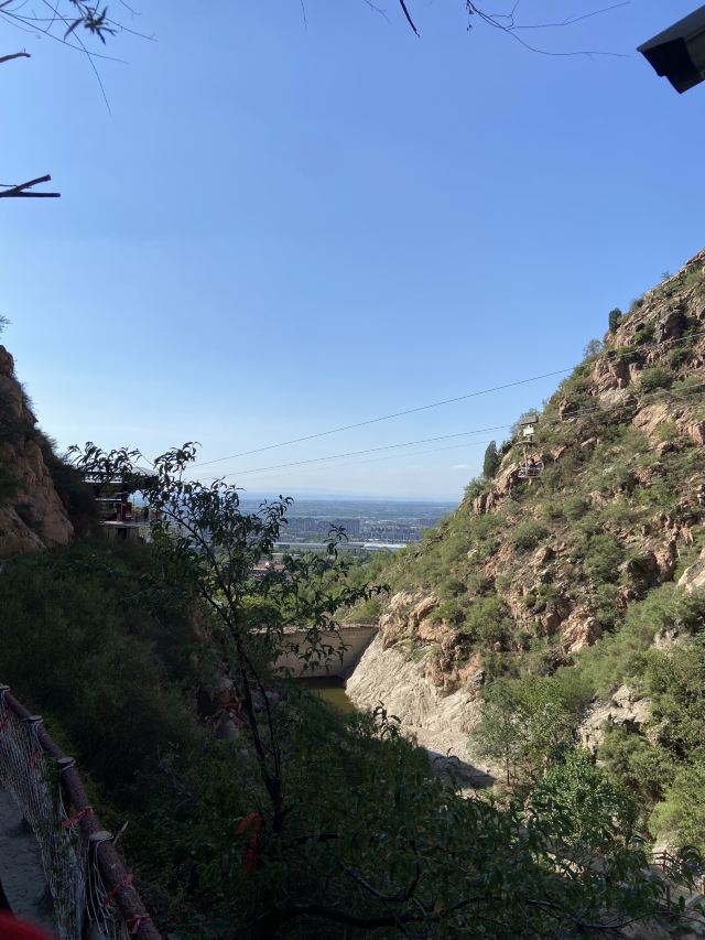 牛魔王逍遥谷-第一服务区旅行图片 1