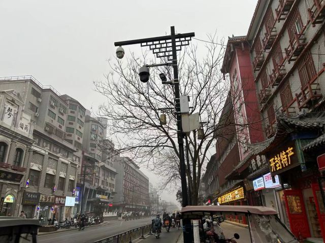 开封市鼓楼广场旅行图片 2