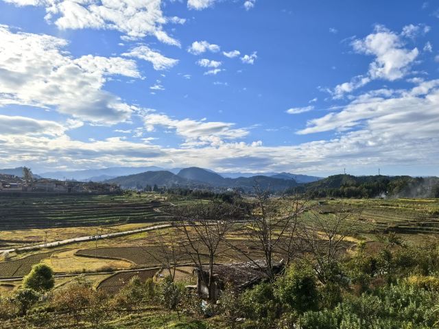 司莫拉佤族村-游览车乘坐区旅行图片 3