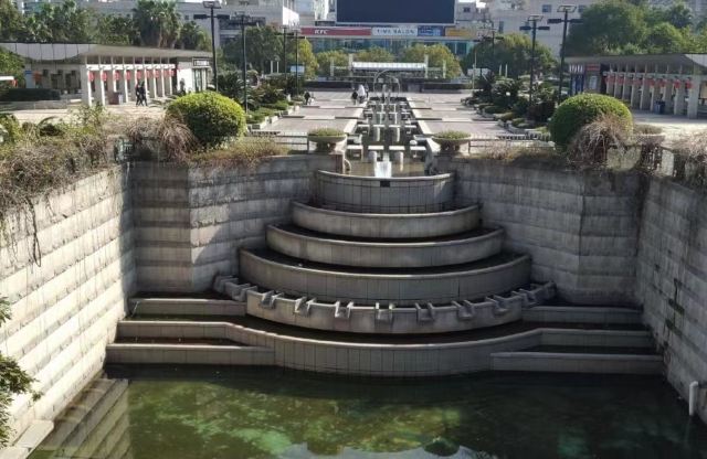 瑞安广场旅行图片 3