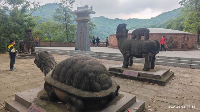 李冰陵园旅行图片 3
