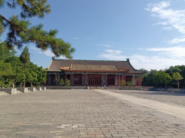 普渡寺-三士庙旅行图片 2