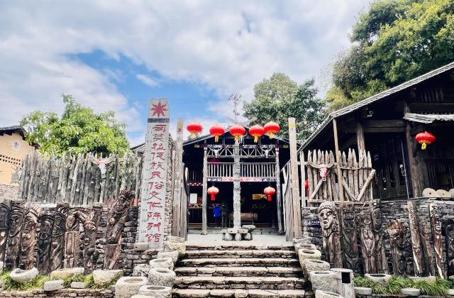 司莫拉佤族村-游览车乘坐区旅行图片 2