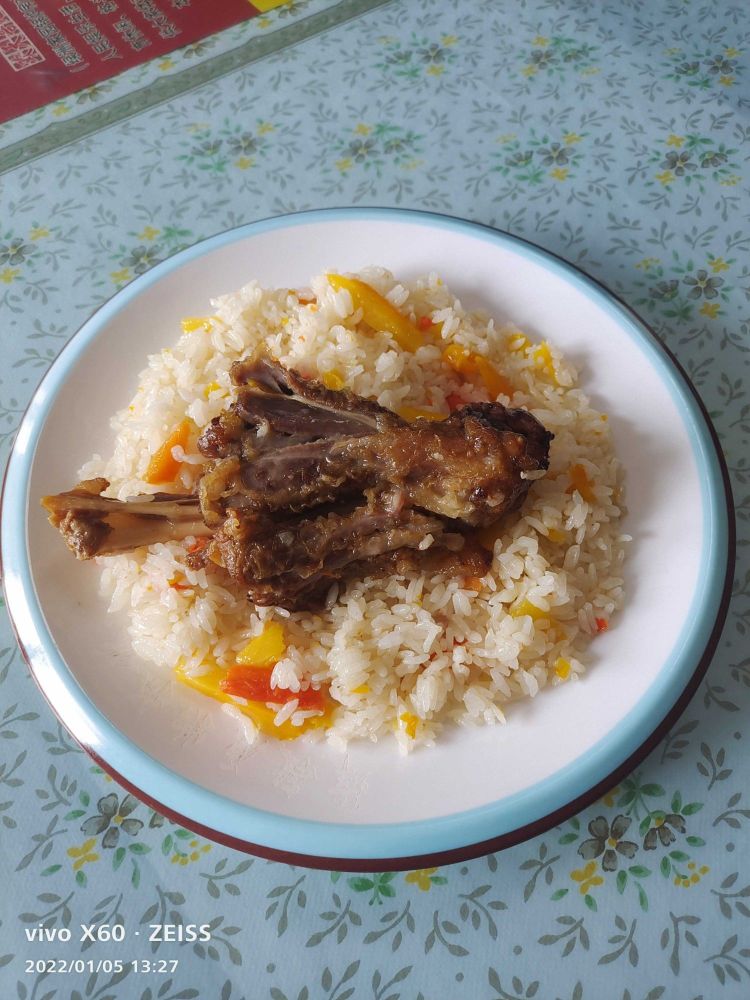 原始抓饭(小红花店)餐厅图片