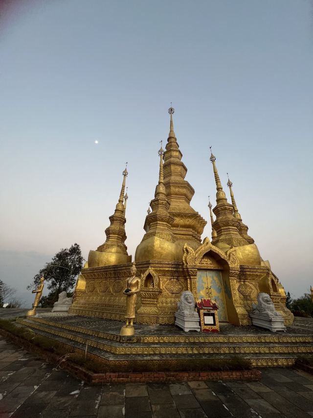 翁基布朗族古寨旅行图片 1