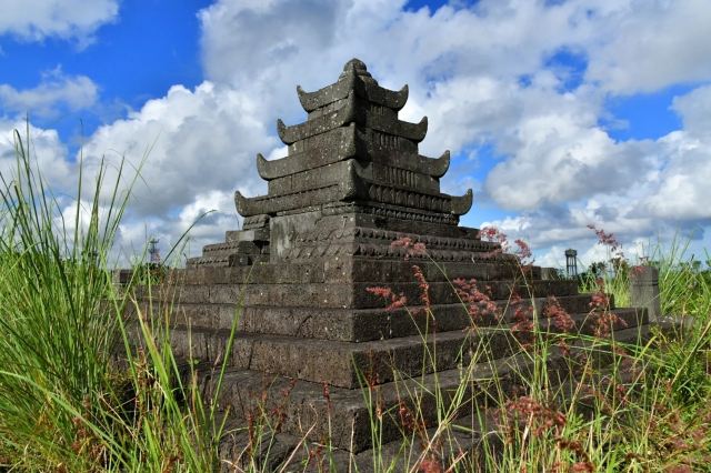 儒符石塔旅行图片 1
