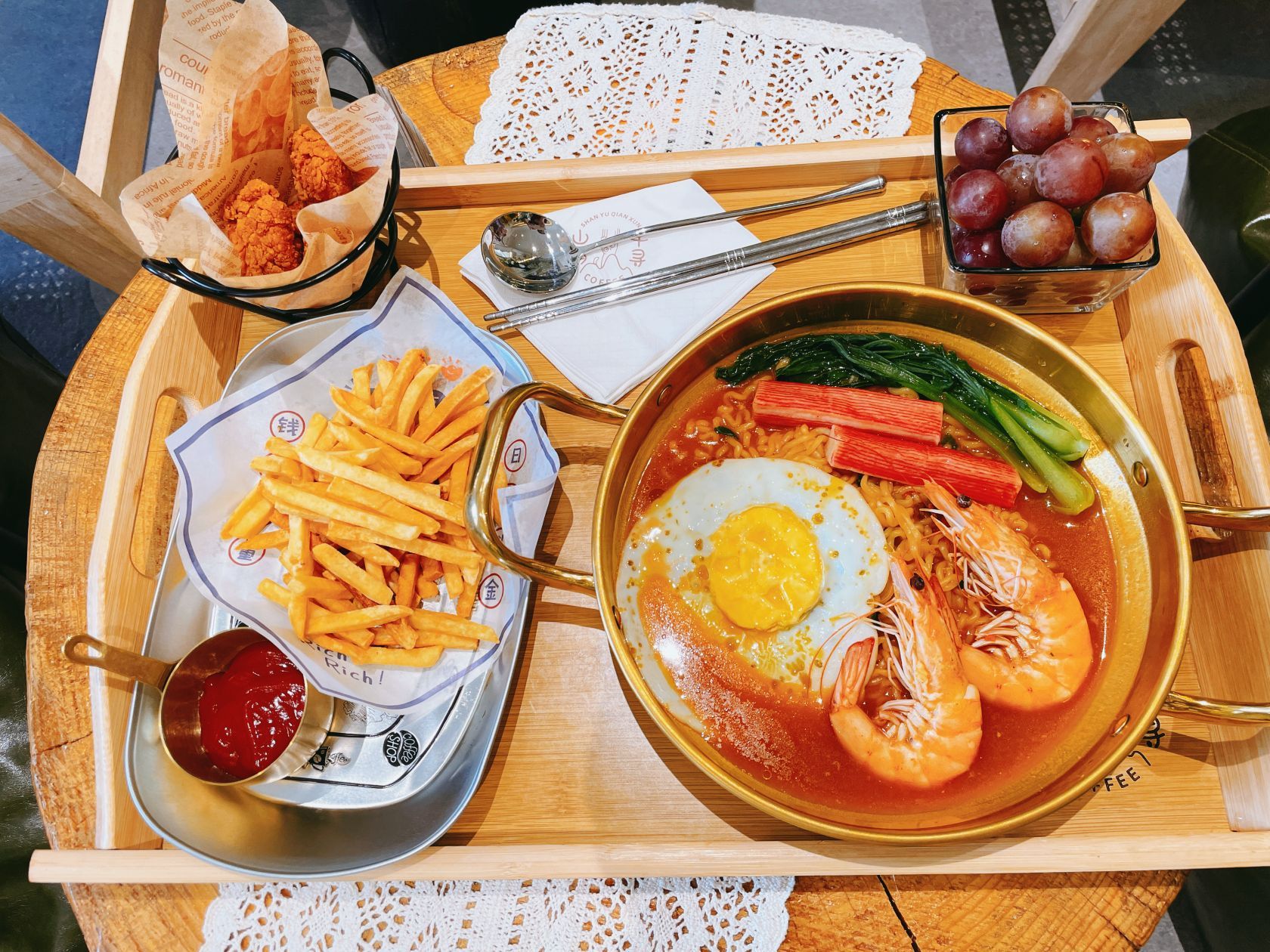 山屿芊寻·温泉咖啡店