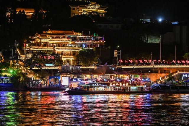 白塔山公园旅行图片 3