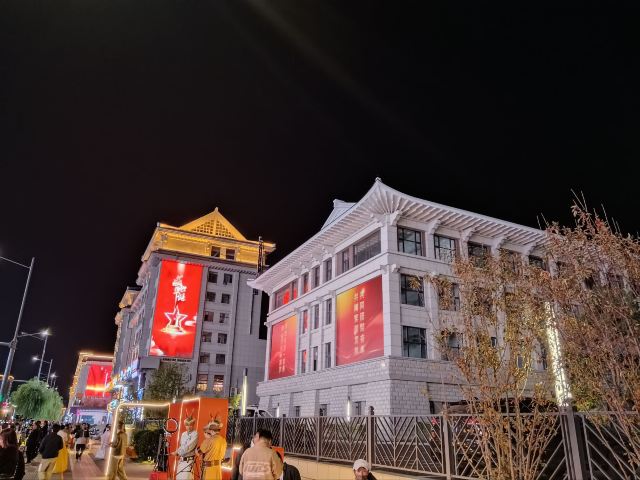延边大学网红弹幕墙旅行图片 8