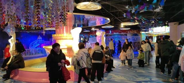 秦皇岛新澳海底世界旅行图片 3