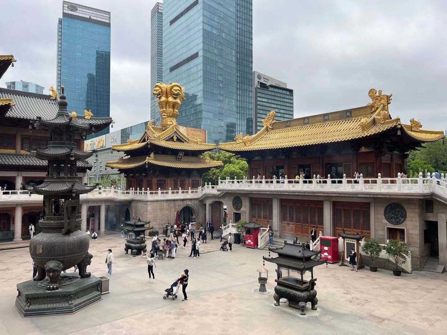 Jing'an Temple. Shanghai