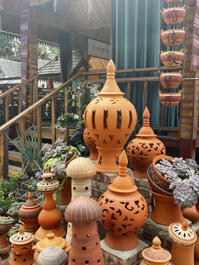 曼听御花园景区旅行图片 1