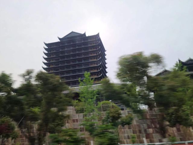张家界张家界七十二奇楼游玩攻略简介,张家界张家界七十二奇楼门票/地址/图片/开放时间/照片/门票价格【携程攻略】
