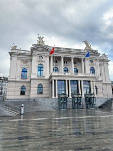 苏黎世歌剧院-苏黎世-横竖是二温小迪