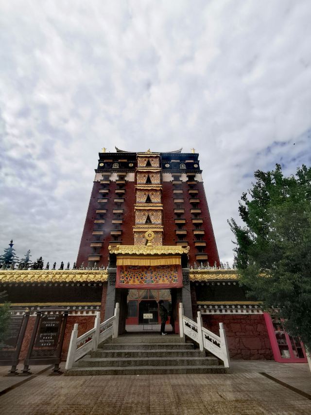 安多合作米拉日巴佛阁旅行图片 1