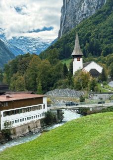 劳特布龙嫩村-劳特布龙嫩-横竖是二温小迪