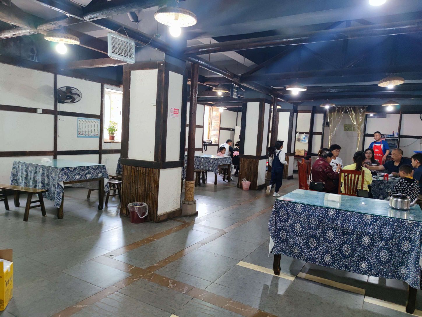 老地方漂汤春熙馆(永达·粼江枫景3区店)